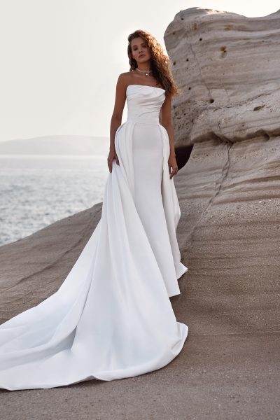 Colectia Milla Nova White & Lace - Calipso, Rochie de mireasa Olimpia