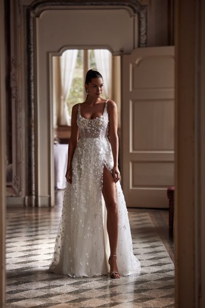 Colectia Milla Nova Stars In White, Rochie de mireasa Proxima