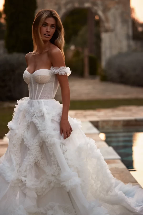 Milla_Nova_chapter_bride_brandshaw (2) Colectia Milla Nova Chapter - Bride, Rochie de mireasa Bradshaw