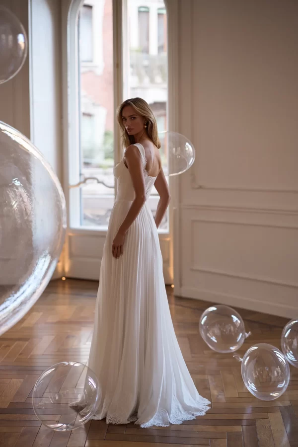 Milla_Nova_Bubbly_Mood_Rosabelle_3 Rochie de mireasa - Colectia Milla Nova Bubbly Mood Rosabelle 3