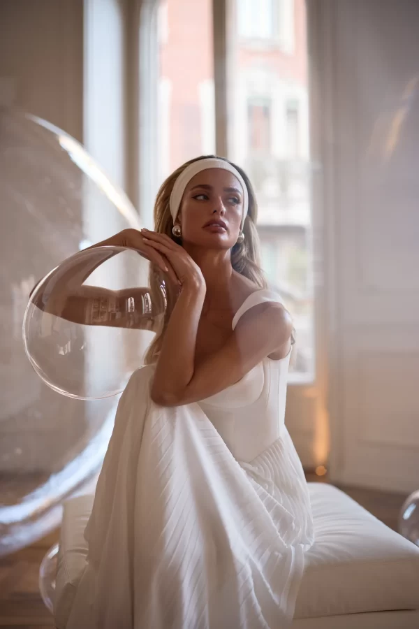 Milla_Nova_Bubbly_Mood_Rosabelle_5 Rochie de mireasa - Colectia Milla Nova Bubbly Mood Rosabelle 5